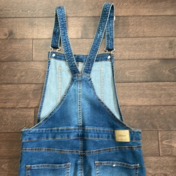 Love Tree Overalls Distressed Denim NWOT Medium - Picture 6 of 14
